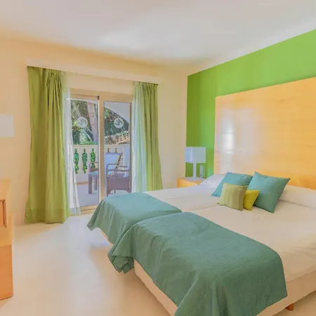 Maitreya Villa Son Bou